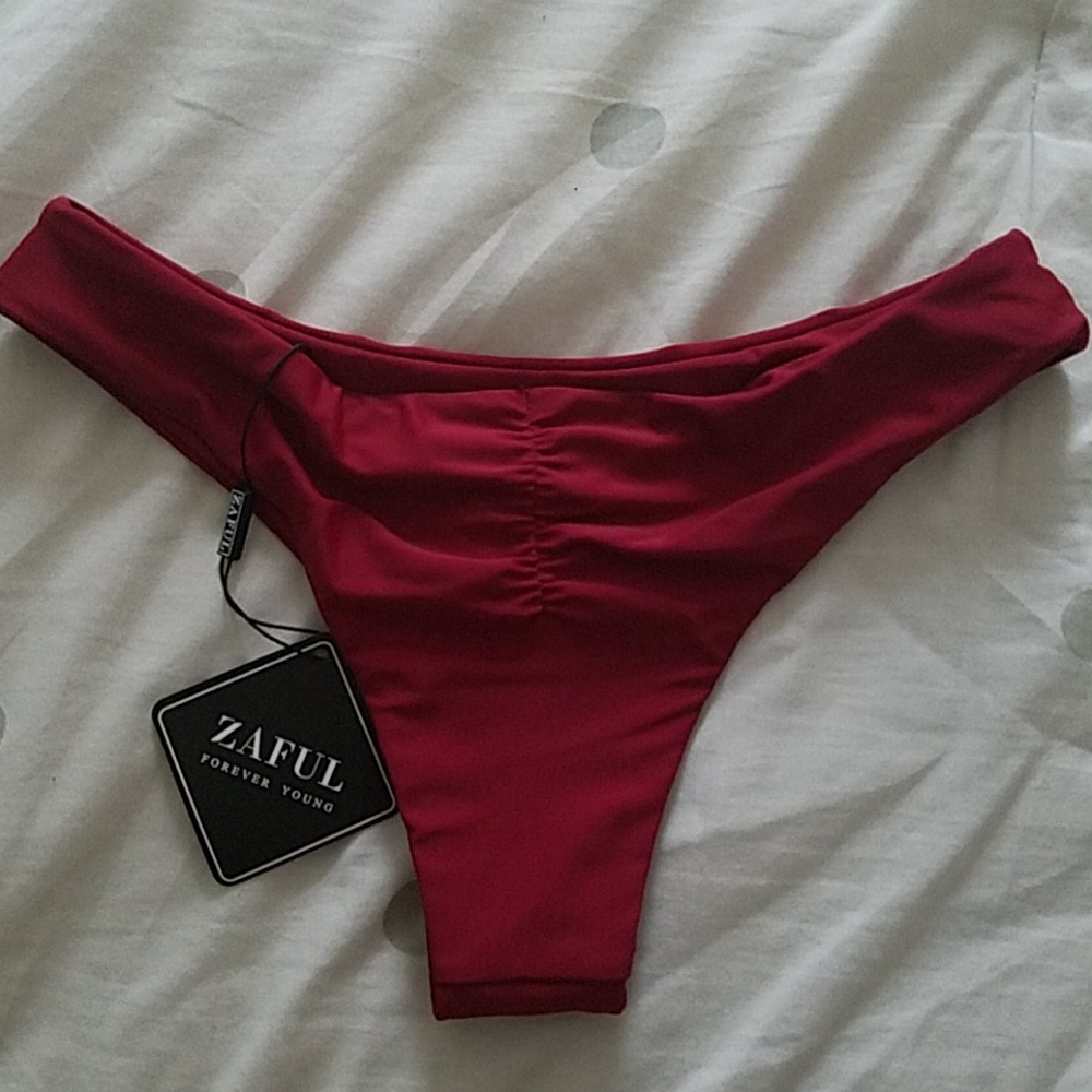 Bikini bottoms